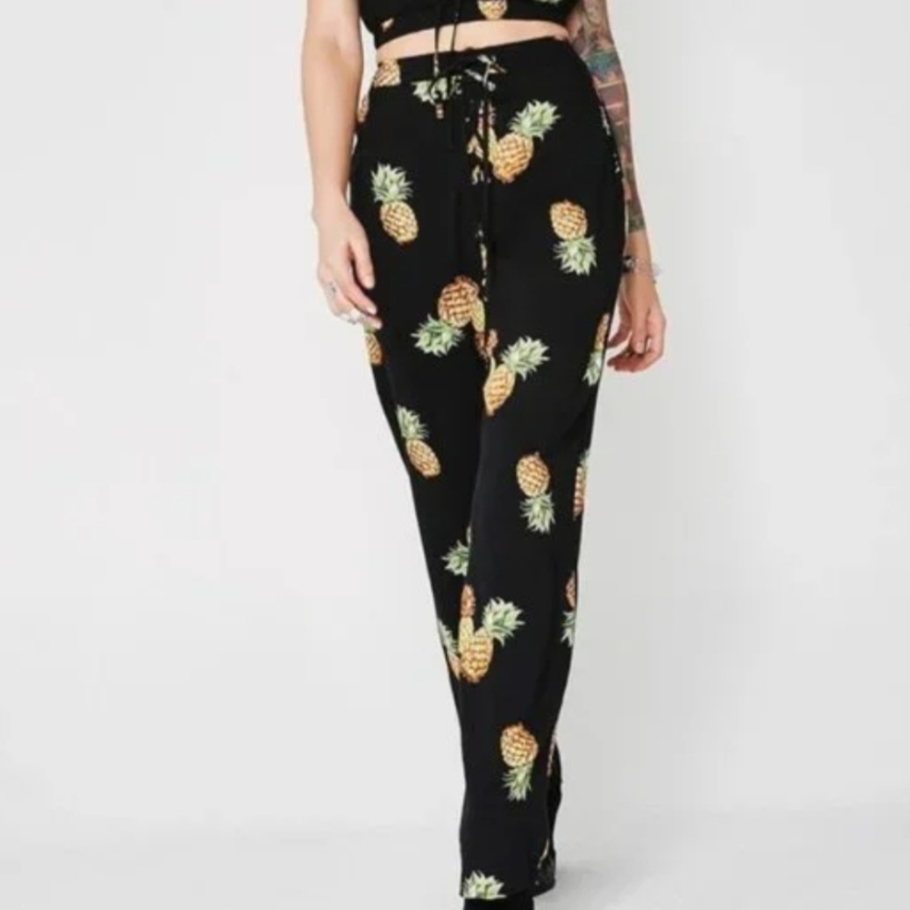 Wild Honey Black Straight Leg Pants Size M Tropical Resortwear TOP AVAILABLE - Picture 3 of 16